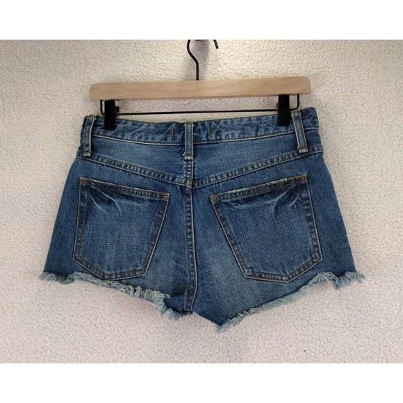 Free People‎ Denim Cutoff Shorts Blue Frayed Hem Button Fly Women Size 25 - Picture 12 of 13